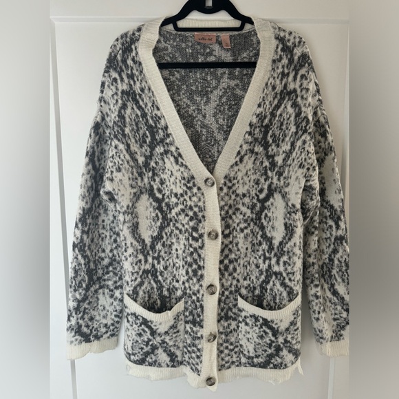 Buckle Willow & Root Cardigan - Picture 1 of 4